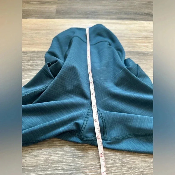 ATHLETA Women’s Ultimate Stash Pocket 7/8 Moss Green Size XS - Picture 12 of 12